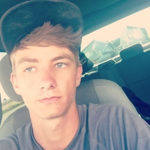 Meet your Posher, Dylan